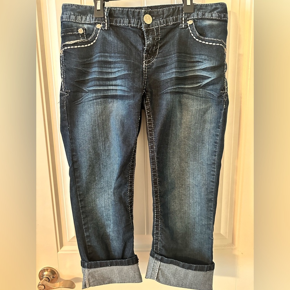 Maurices denim capri pants